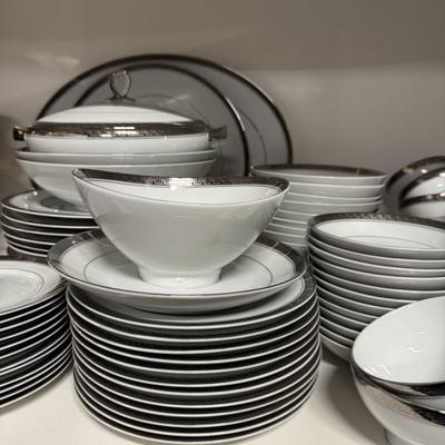 Sale Photo Thumbnail #107