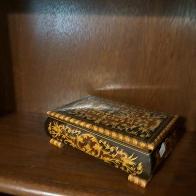 Sale Photo Thumbnail #49