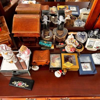 Sale Photo Thumbnail #141