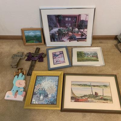 Pictures And Decor