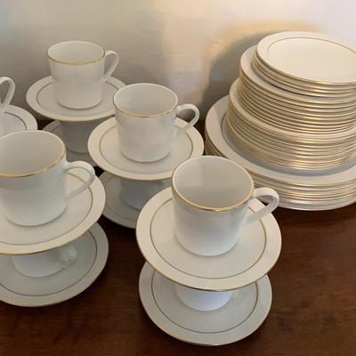 Centura By Corning Dinner Set 