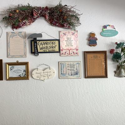 Assorted Wall Hangings