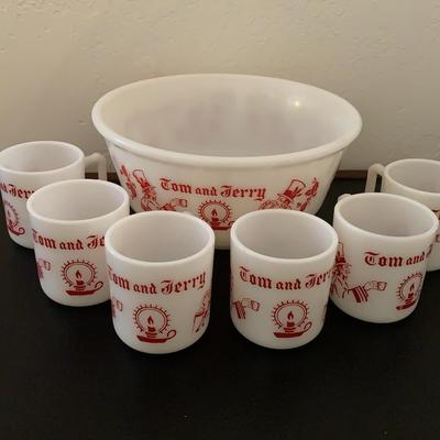Tom And Jerry Mid-Century Drink Set ￼