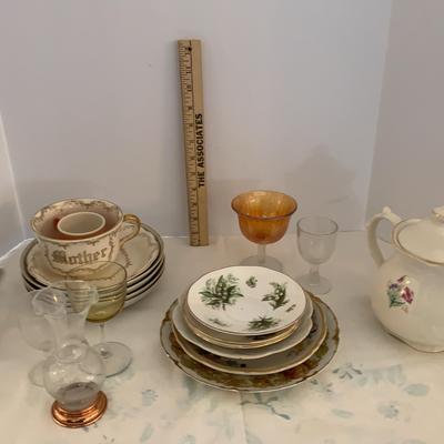 Assorted Glassware