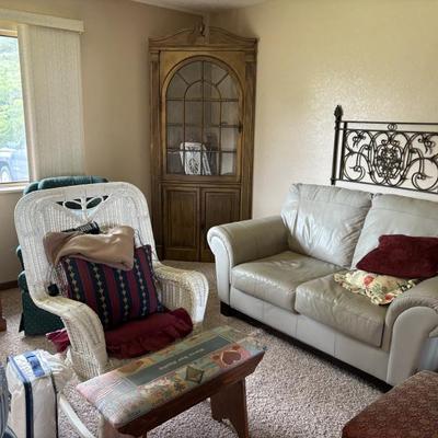 Sale Photo Thumbnail #98