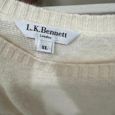 Sale Photo Thumbnail #689