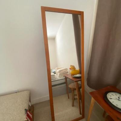 Sale Photo Thumbnail #108