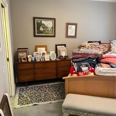 Sale Photo Thumbnail #89