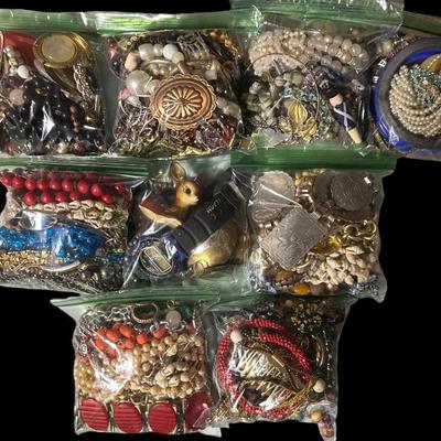 Sale Photo Thumbnail #132