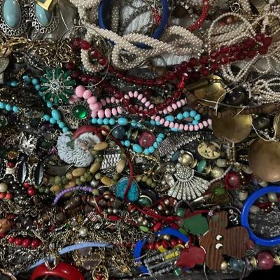 Sale Photo Thumbnail #134