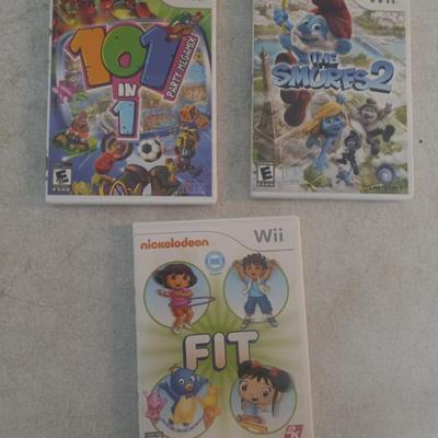 Wii Games - 101 in 1 Party Megamix, The Smurfs 2 & Nickelodeon Fit