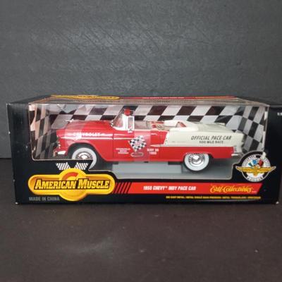 1:18 Metal Ertl American Muscle 1955 Chevy Indy Pace Car - New in Original Box