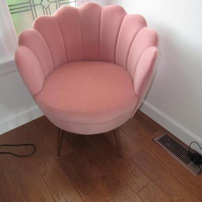 Sale Photo Thumbnail #12: Cute cute cute pink chair- there are 2 of these available