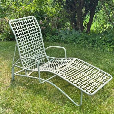 Mesh Style Recliner Chair 