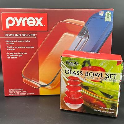 Glass Bowl Set & Pyrex 8-Piece Set New in Box