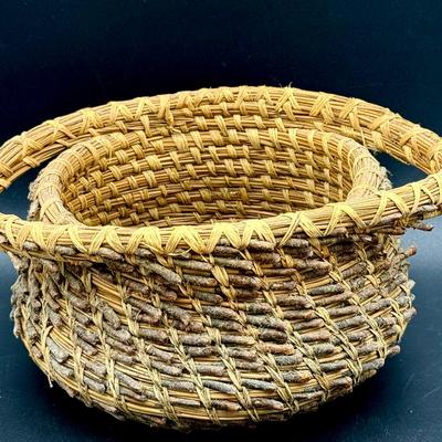 Pine Needle Basket 