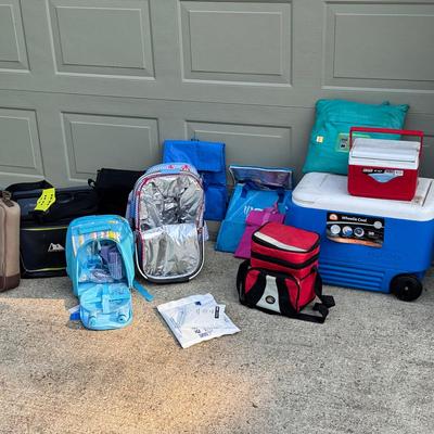Coolers And Temperature Bags