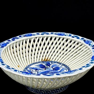 Vintage Chinese Blue & White Glass Lattice Basket