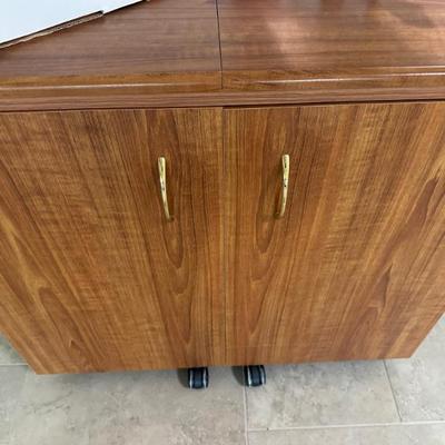 Sewing Machine Cabinet