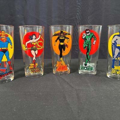 1976 DC Comics Super Series (Superheroes) Collector Glasses (5 Glasses)