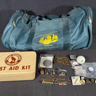 Great Northern & Burlington Northern Railway lot with a couple of gold / silver items also