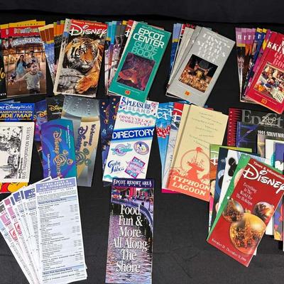 Walt Disney World Parks Guidebooks from 1989, incl. Disney Quest, Water Parks, Pleasure Is. and more