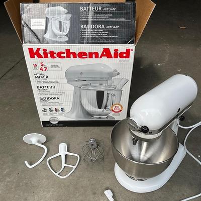 KitchenAid Artisan Stand Mixer 