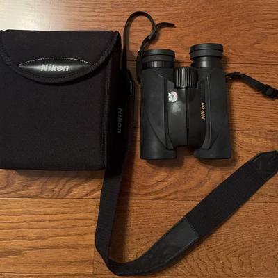 Nikon Trailblazer Binoculars 