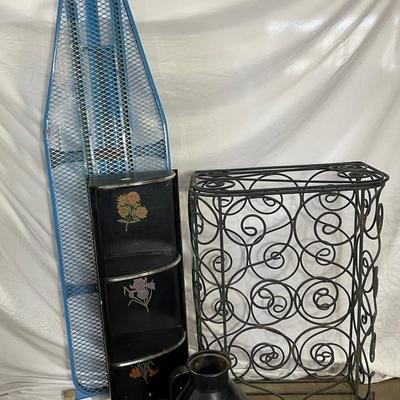 Laundry Room Essentials and Decor