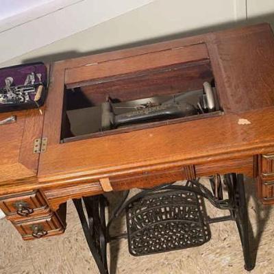 Estate sale photo
