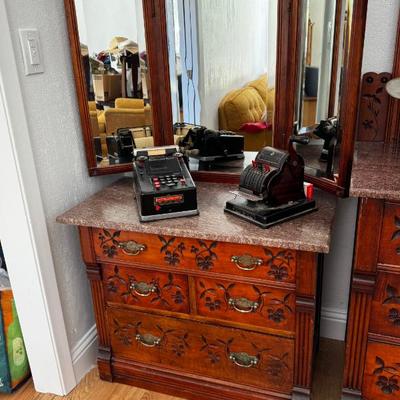 Sale Photo Thumbnail #46