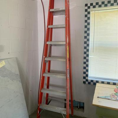 $88 Louisville Ladder 8’
