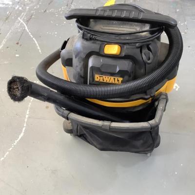 Sale Photo Thumbnail #268: $49 Dewalt 9 gallon wet vac