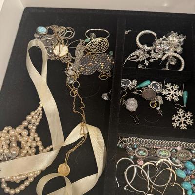 Sale Photo Thumbnail #54