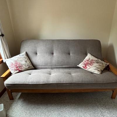 Sale Photo Thumbnail #97