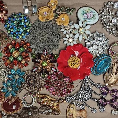 Sale Photo Thumbnail #159