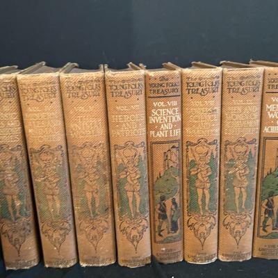 Lot Of Vintage The Young Folks Treasury Books
