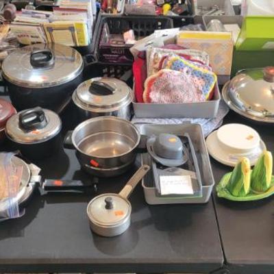 Sale Photo Thumbnail #275: Kitchen 