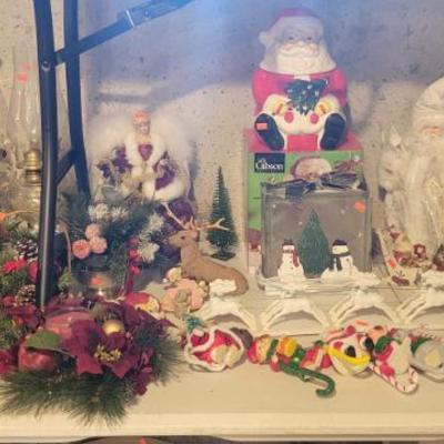 Sale Photo Thumbnail #183: Vintage Holiday & Holiday