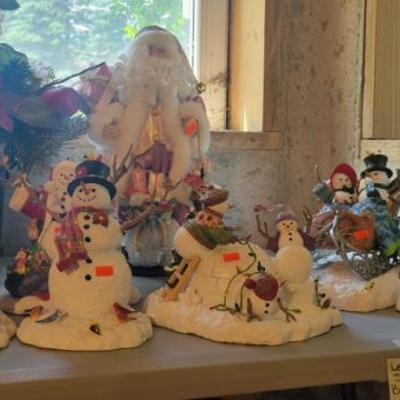Sale Photo Thumbnail #181: Lenox Snowmen