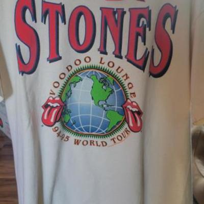 Sale Photo Thumbnail #224: Vintage T-Shirts