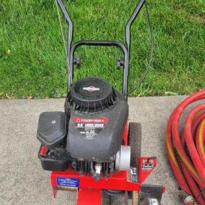 Sale Photo Thumbnail #306: Troy-Bilt Edger