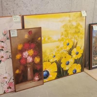 Sale Photo Thumbnail #222: Artwork
