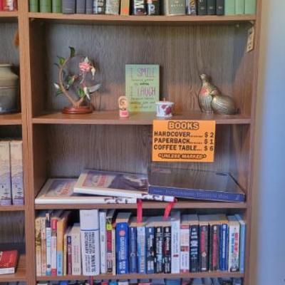 Sale Photo Thumbnail #130: Books