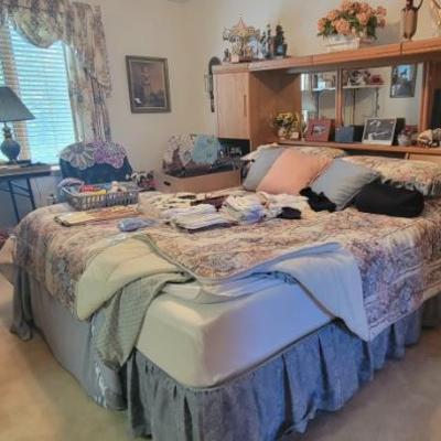 Sale Photo Thumbnail #115: King Size Bed with Headboard
