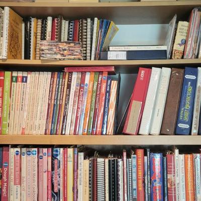 Sale Photo Thumbnail #88: Cookbooks