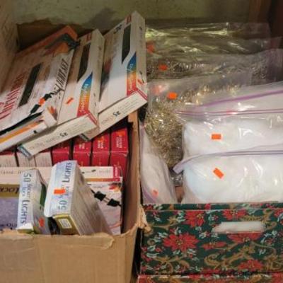 Sale Photo Thumbnail #217: Holiday