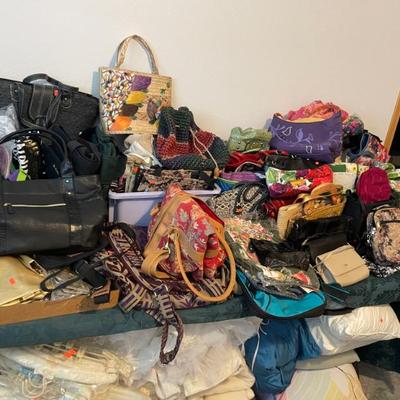 Sale Photo Thumbnail #32
