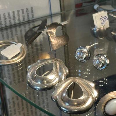 Sale Photo Thumbnail #417