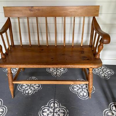 Early American Turned Leg Bench